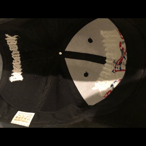 Hat - Picture 2 of 3